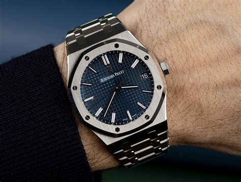 beacciale audemars piguet fragile|audemars piguet royal oak wrist.